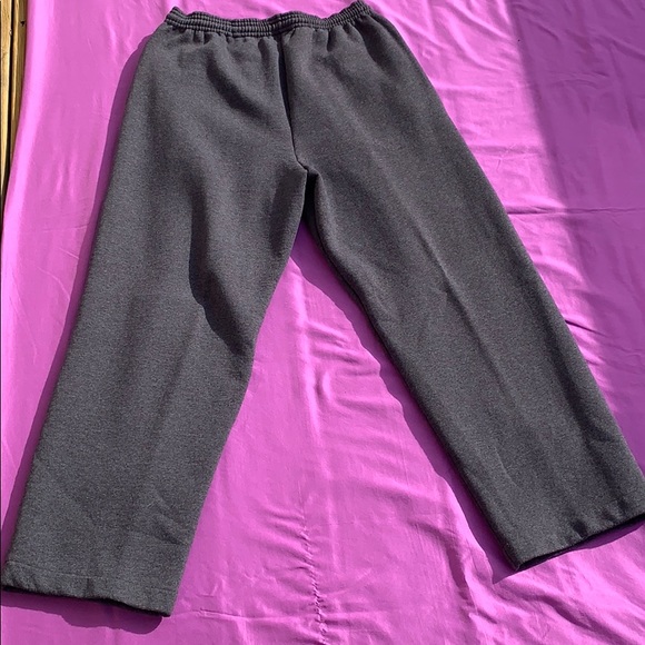 🏅Gray Champion Sweatpants🏅 - Picture 2 of 4